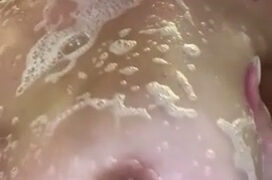 Corinna Kopf Nude Shower PPV video by Onlyfans – Nsfw
