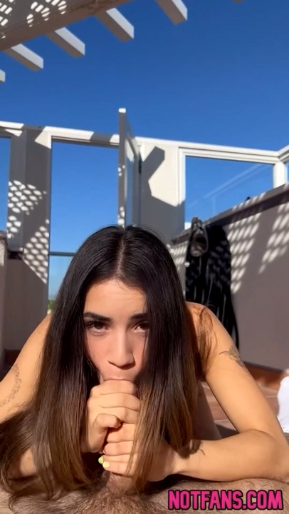 Jameliz aka JellyBeanBrains Outdoor Blowjob Sextape by Onlyfans